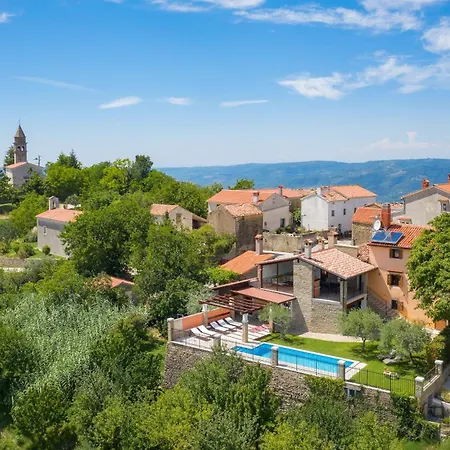 For 7 People In Istria With Jacuzzi & Sauna * Zamask